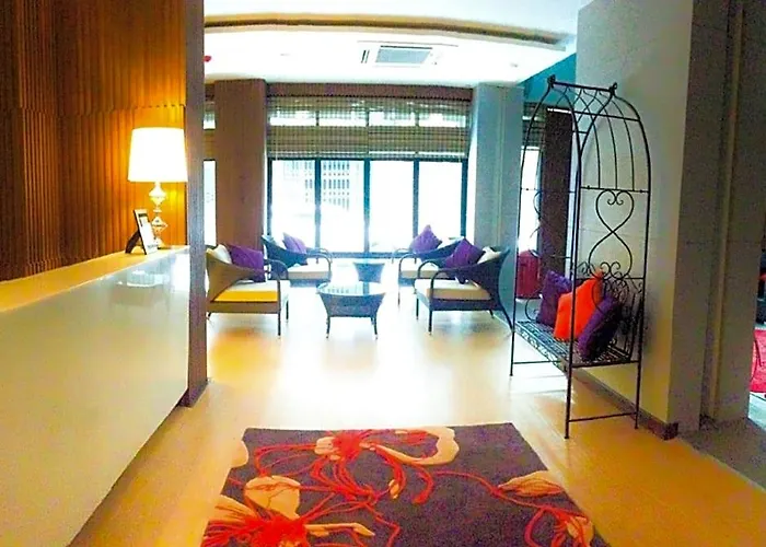 Icheck Silom