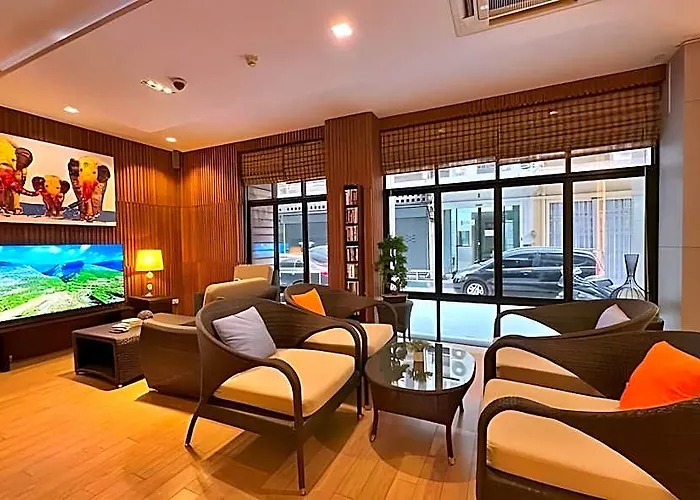 Icheck Silom Hotel 3*