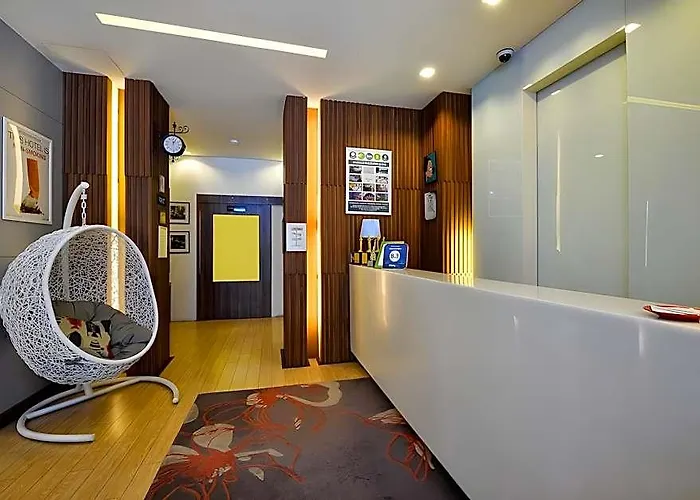 Icheck Silom Hotel 3*
