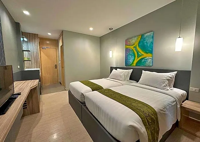 Icheck Silom 3*